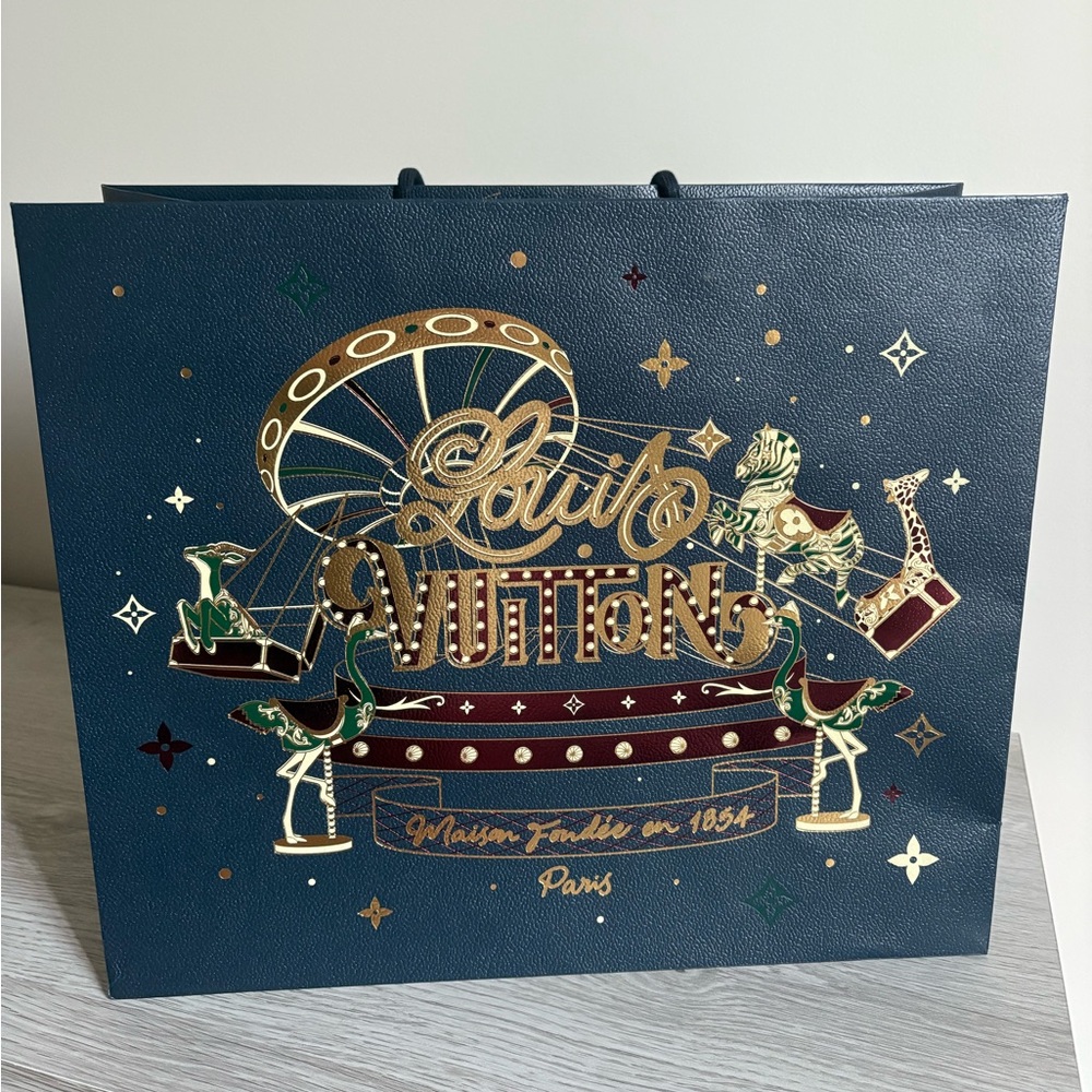 Louis Vuitton limited edition Christmas shopping bag packaging box